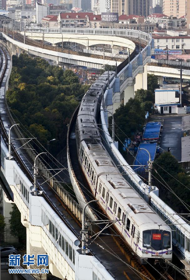 上海地铁最新图集,上海地铁最新图集，一场自然美景的旅行探索